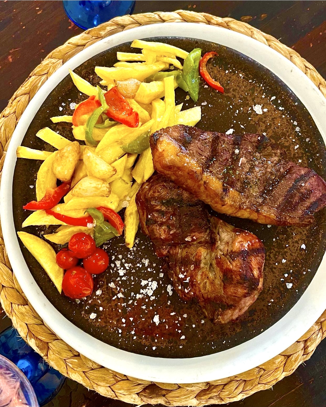 ¬ Matrimonio de carnes.
