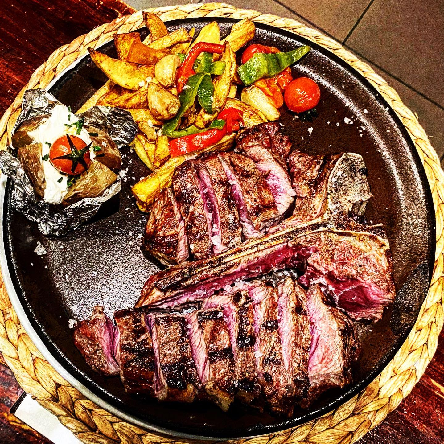 ¬ Porterhouse de ternera reposada  (Precio por Kg). 