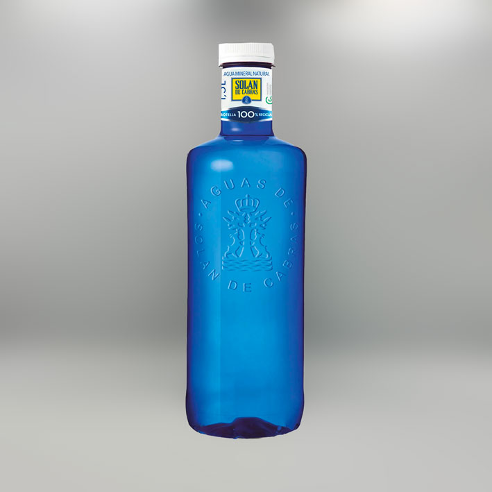 Agua mineral Natural Solán de Cabras.