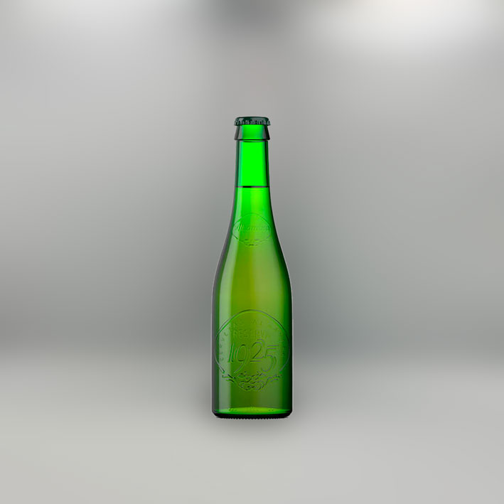 GRANADA  Alhambra Reserva 1925 Botella verde. 